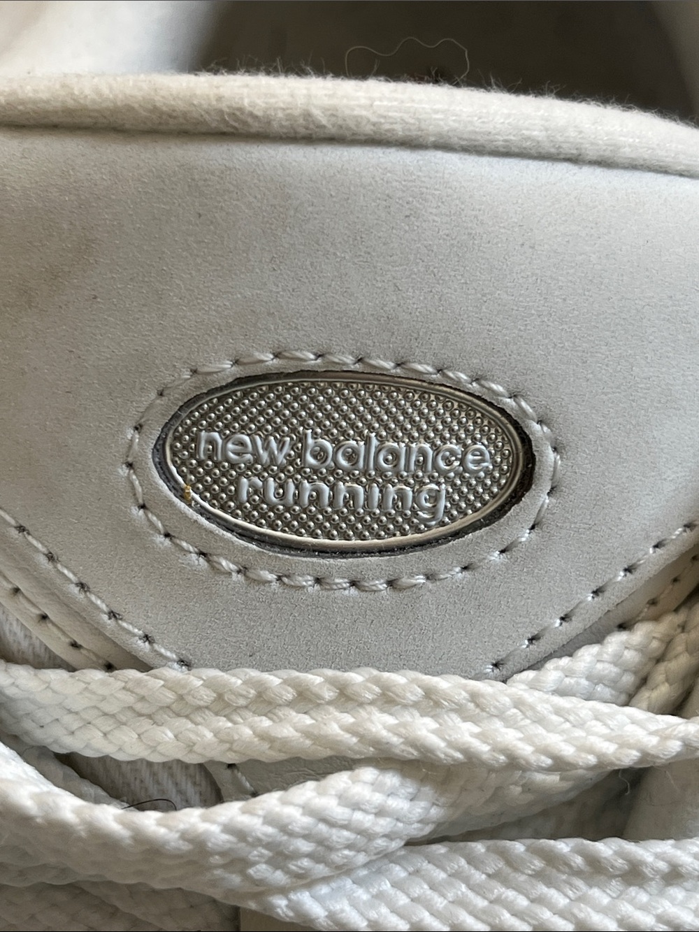 New Balance 2002R 'Reflection Sepia' White Running Athletic Sneakers Size 8.5 - Picture 7 of 8